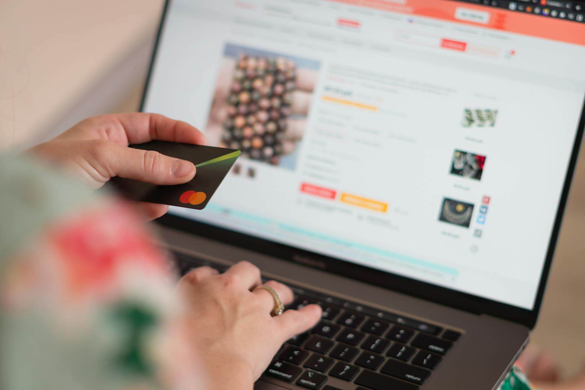 Compras en línea asistidas